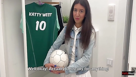 Hawt playgirl with a sexy body and anal sex