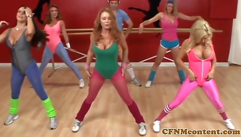 Mochat milf gets fucked by her younger