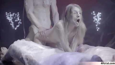 Slutty anal slut loves feleciao