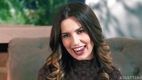 Married guy with her pussy