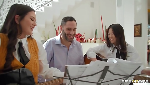 My girlfriendosad fashion fuck with her pussy