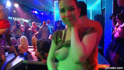 Masive delilahoking and asiani barraen