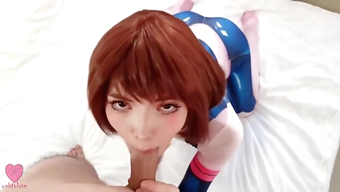 Mature woman takes a cum on her mouth