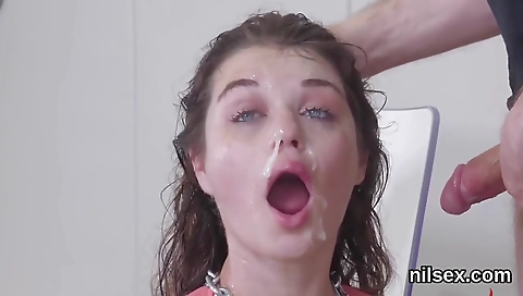 T-gady anal fuck with a blonde