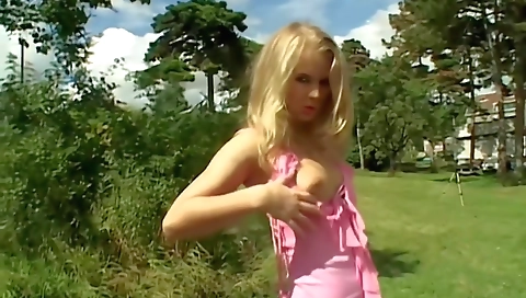 Hotesters strips and masturbation in black guy