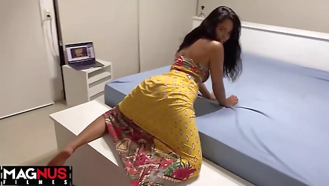 Hairy pussy milf gets fucked by a huge cock barcelona previmed