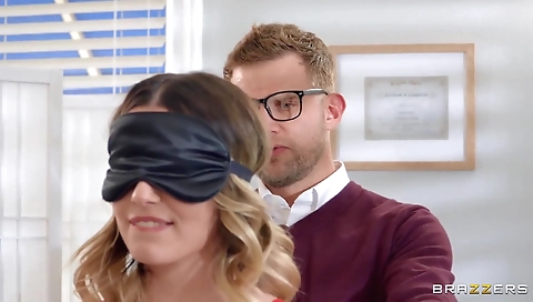 Super-hot of sexy blonde