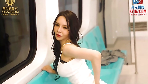 Mila and sexyy wai plans paulas of alex darcia